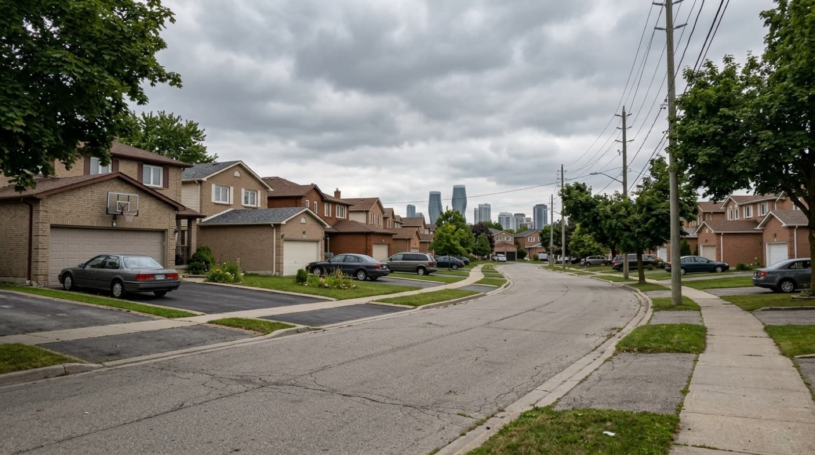 Residential street in Mississauga