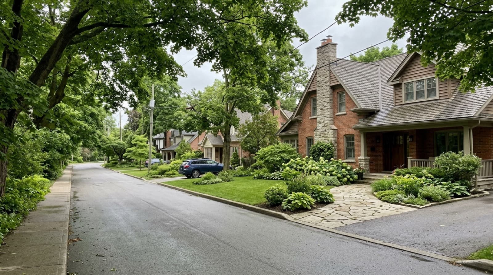 Oakville streetscape